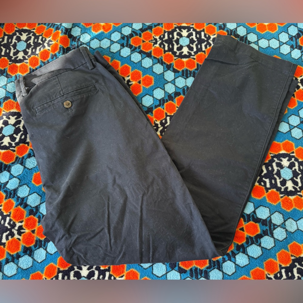 Gap Essential Navy Khaki Chino Pants Cotton